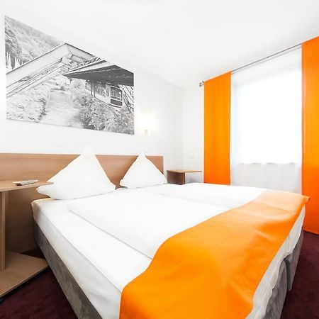 Mcdreams Hotel Wuppertal City Экстерьер фото