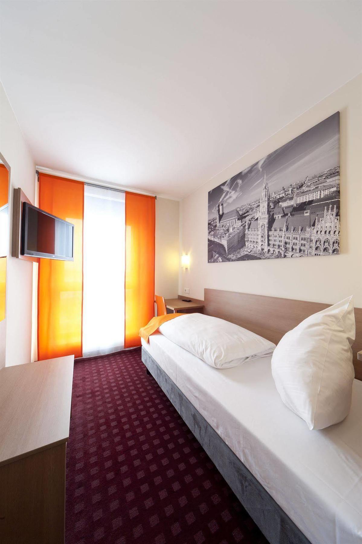 Mcdreams Hotel Wuppertal City Экстерьер фото